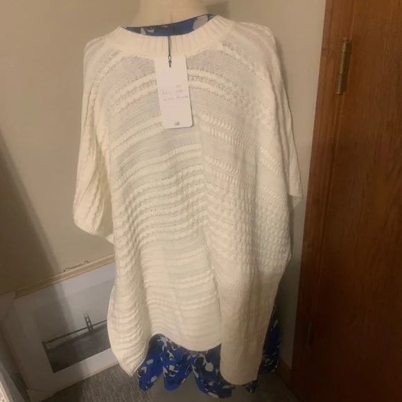 Cabi poncho - Picture 2 of 3